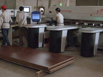 電子開(kāi)料鋸