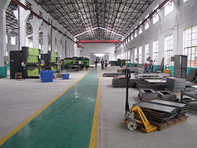 長?，F(xiàn)代廠房實(shí)拍